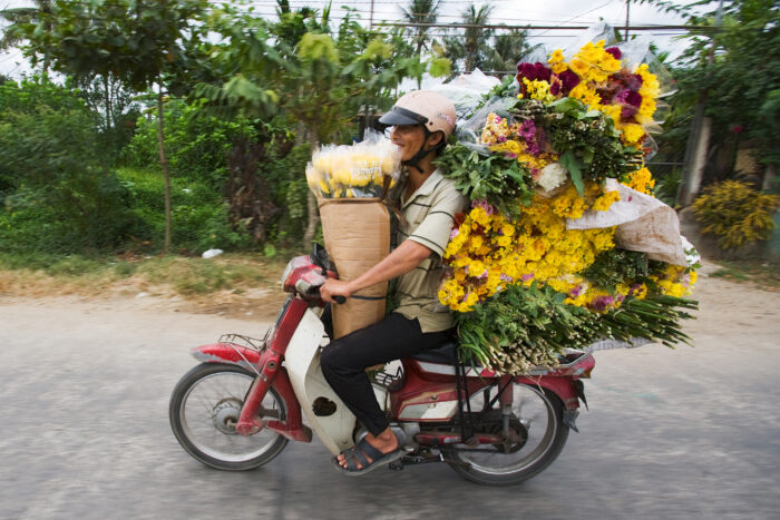 , Admirez Les Étonnantes Motos Porteuses Du Vietnam